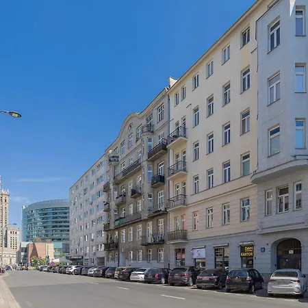 Unique With Remote Work Space In By Renters Apartamento Varsóvia